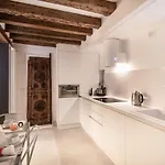 Boutique House شقة البندقية