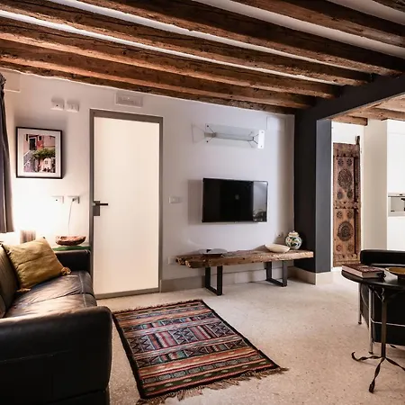 Boutique House