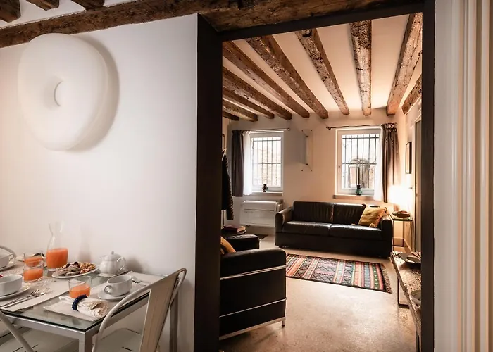 Boutique House *